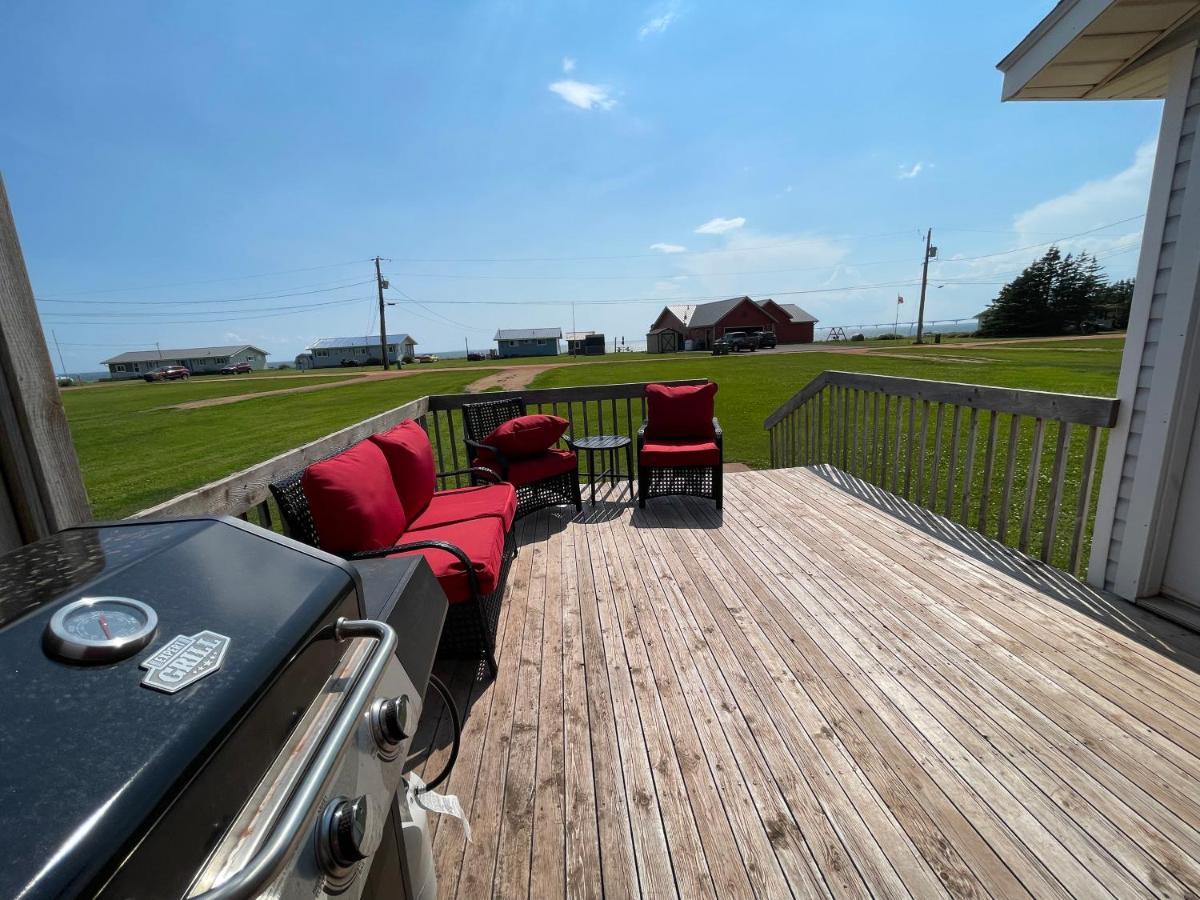 Newly Renovated Confederation Bridge View Cottages Borden-Carleton Exterior foto